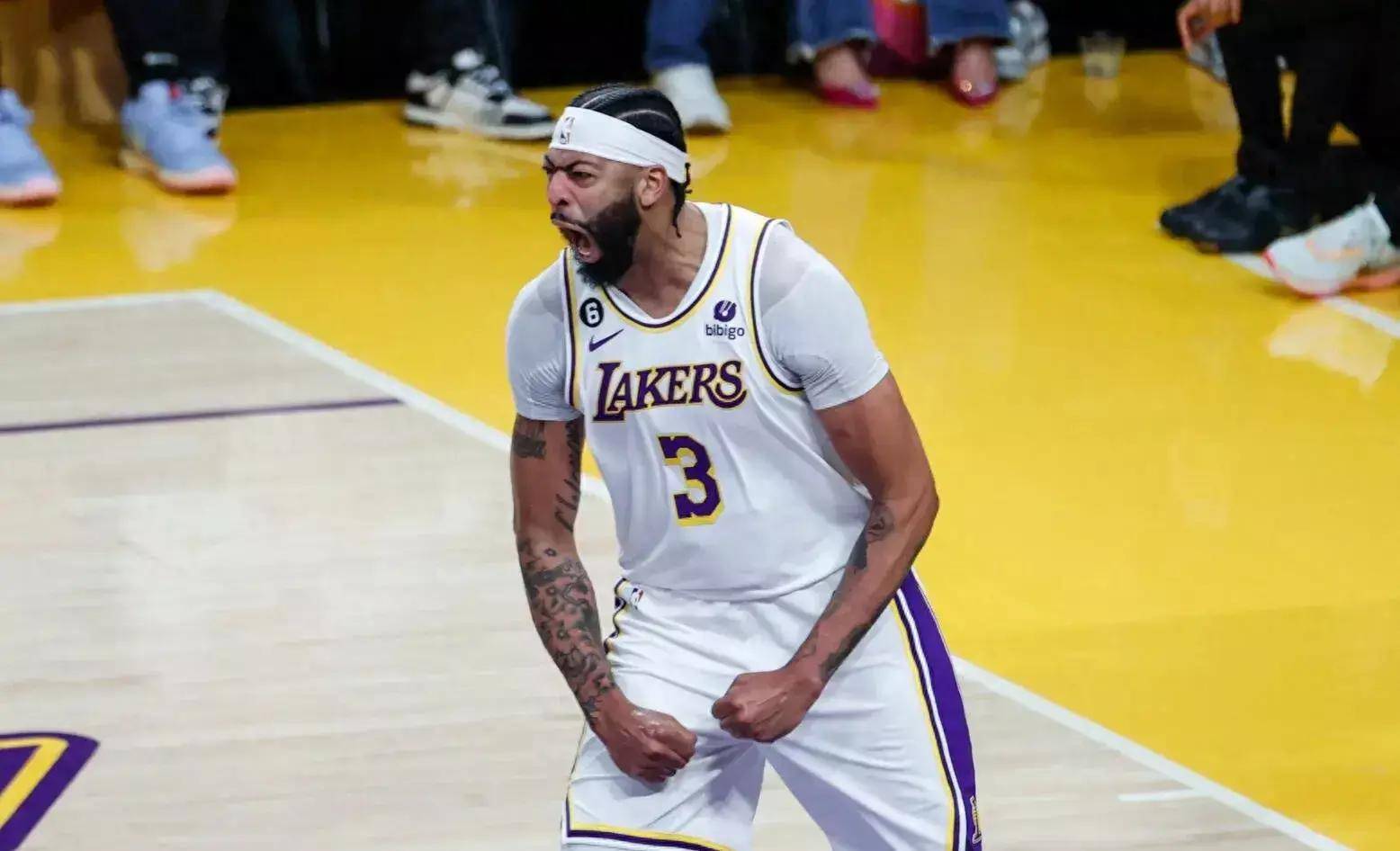 南宫体育官网-从拜仁慕尼黑集结日绝杀压哨到浓眉哥在湖人比赛中出色防守，曼联国际比赛日队长鼓劲 